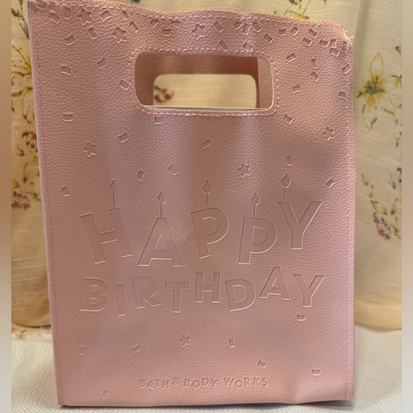 Bath & Body Works HAPPY BIRTHDAY Pink Faux Leather Gift Bag Tote - Picture 4 of 10